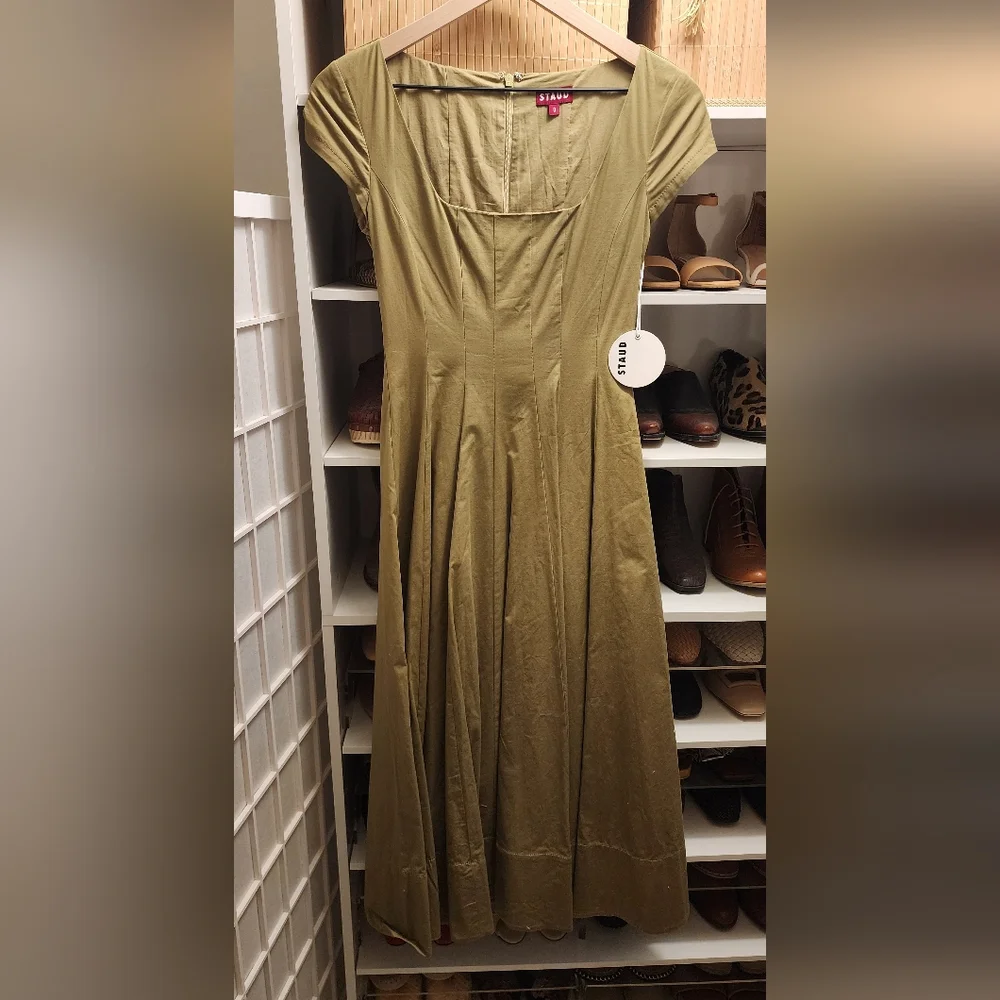NWT Staud Wells Dress in Olive - Picture 3 of 3